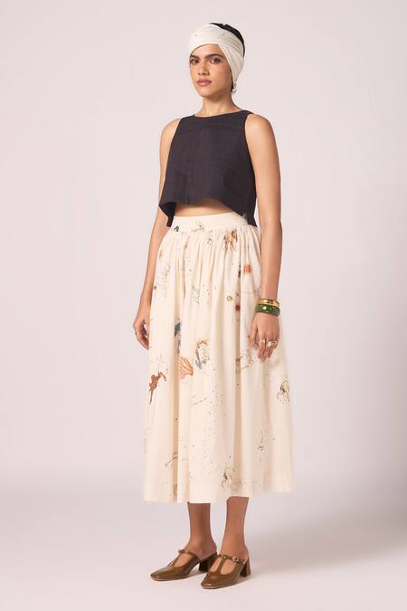 The Summer House_Black Cambric, Cotton Embroidery Round Neck Anna Quilted Crop Top _Online_at_Aza_Fashions