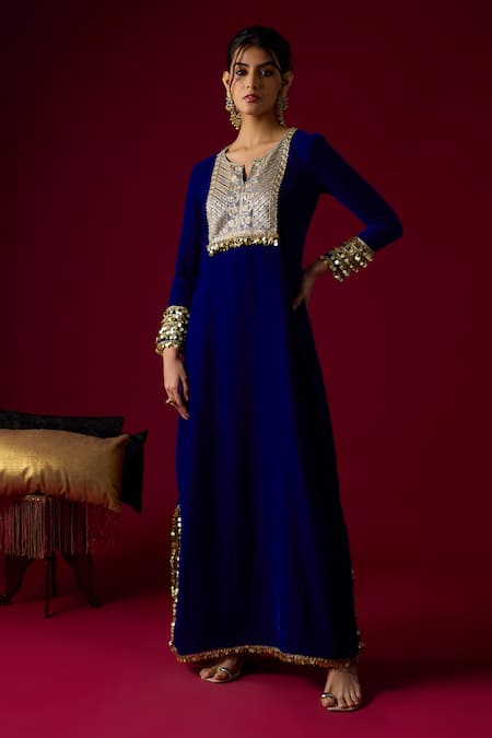 RAYASHA KHAN Lyla Velvet Embroidered Kaftan 