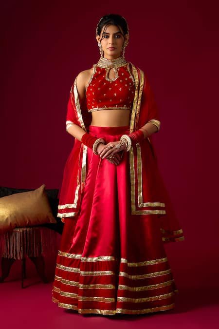 RAYASHA KHAN Maha Lumpi & Velvet Border Lehenga Blouse Dupatta Set 