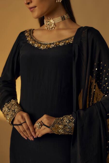 Buy_RAYASHA KHAN_Black Crepe, Organza Sequins, Zari, Embroidery Round Neck Kurta Set _Online_at_Aza_Fashions