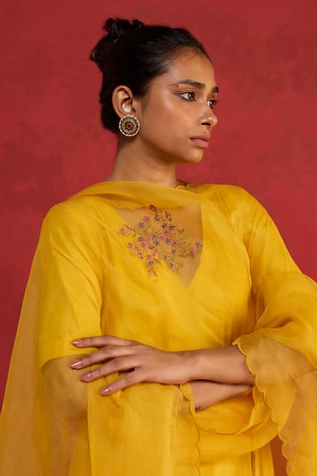 Rhua Yellow Silk, Organza Embroidery V-neck Ari And Zardozi Kurta Pant Set at Aza Fashions Rhua_Yellow Silk, Organza Embroidery V-neck Ari And Zardozi Kurta Pant Set _at_Aza_Fashions