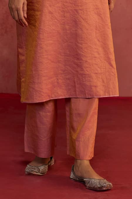 Shop_Rhua_Pink Tissue, Organza Embroidery, Metallic Thread Handwoven Banarasi Kurta Set _Online_at_Aza_Fashions