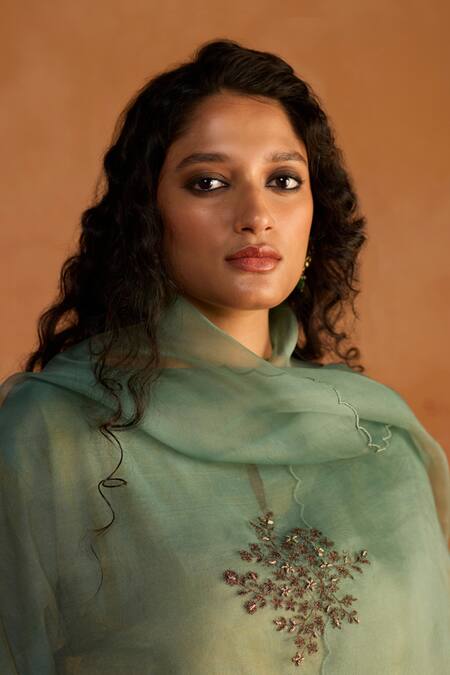 Shop_Rhua_Blue Tissue, Organza Embroidery Keyhole Neck, Handwoven Banarasi Kurta Set _Online_at_Aza_Fashions