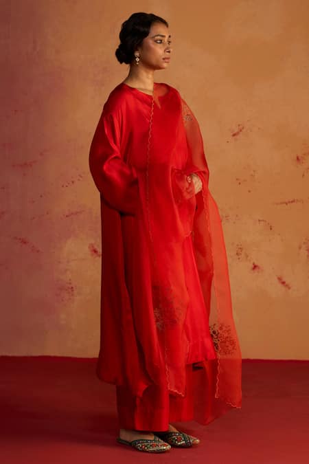 Rhua_Red Silk, Organza Embroidery, Zari, Metallic Thread Round Pure Kurta And Pant Set _Online_at_Aza_Fashions