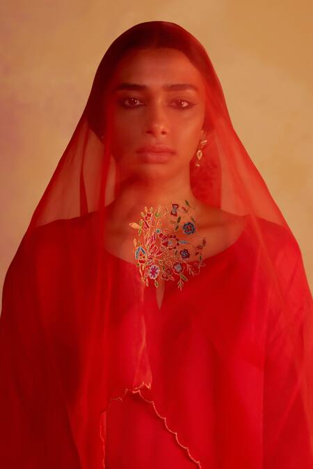 Shop_Rhua_Red Silk, Organza Embroidery, Zari, Metallic Thread Round Pure Kurta And Pant Set _Online_at_Aza_Fashions
