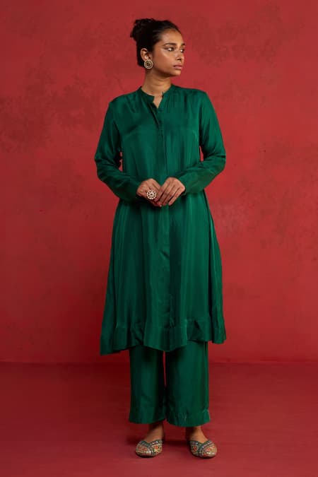 Shop_Rhua_Emerald Green Silk Embroidery Mandarin Collar, Button-down Handwoven Kurta Set _Online_at_Aza_Fashions