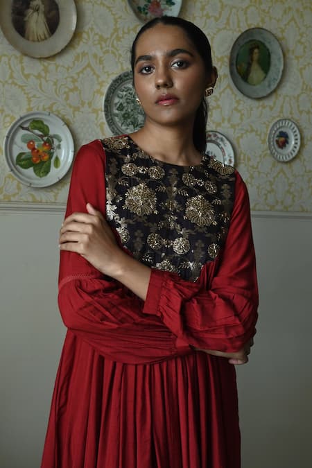 Shorshe Clothing_Red Silk Embroidery, Lace Round Neck Vaani Brocade Woven Dress _Online_at_Aza_Fashions