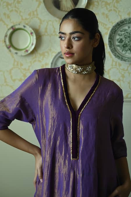 Shorshe Clothing_Purple Tissue Embroidery, Lace V-neck Sashiko Hand Kurta _Online_at_Aza_Fashions