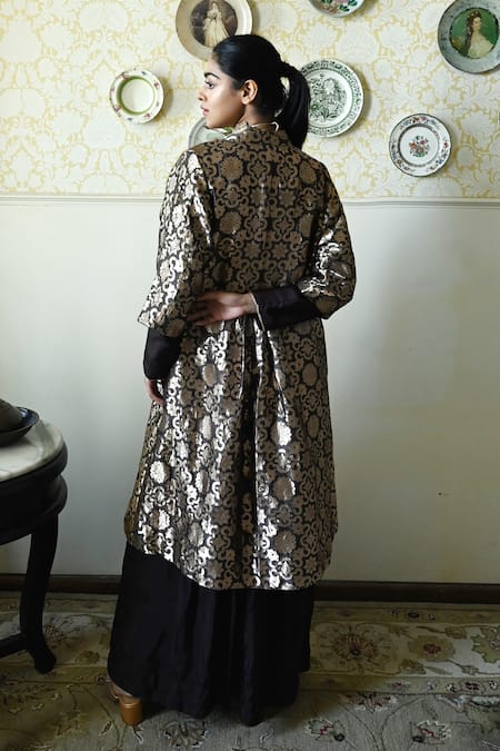 Shorshe Clothing Gujrat Tissue Brocade Patterned Jacket 