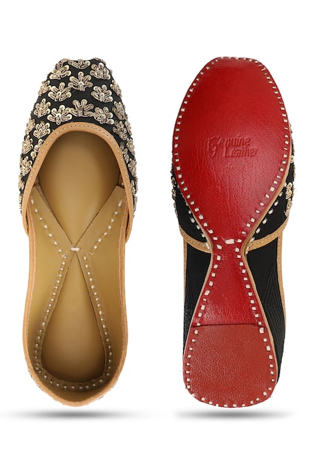 NR By Nidhi Rathi Sequins Embroidered Floral Pattern Jutti