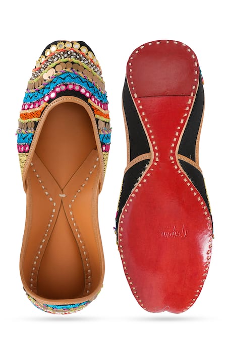 NR By Nidhi Rathi Embroidered & Embellished Jutti 