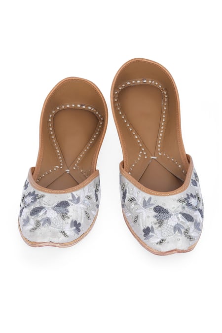 NR By Nidhi Rathi Floral Embroidered & Sequin Jutti 