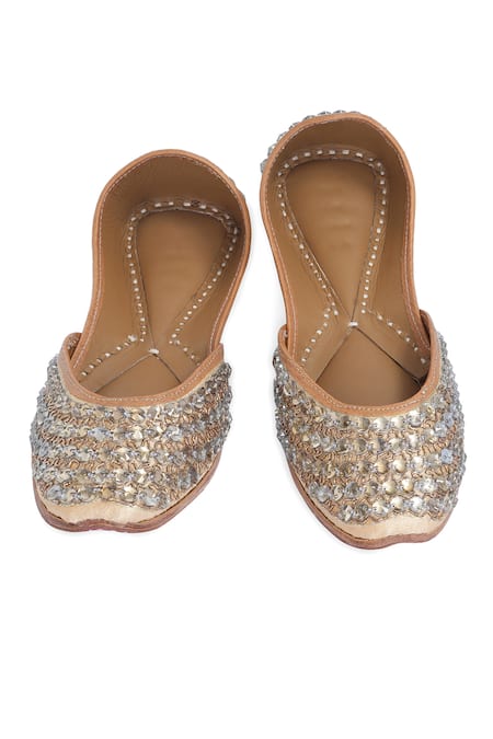 NR By Nidhi Rathi Embellished Sequin & Crystal Jutti 