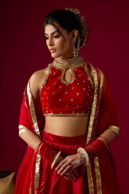 Buy RAYASHA KHAN Red Silk Satin, Velvet, Net Maha Lumpi And Border Lehenga Blouse Dupatta Set Online at Aza Fashions Buy_RAYASHA KHAN_Red Silk Satin, Velvet, Net Maha Lumpi And Border Lehenga Blouse Dupatta Set _Online_at_Aza_Fashions