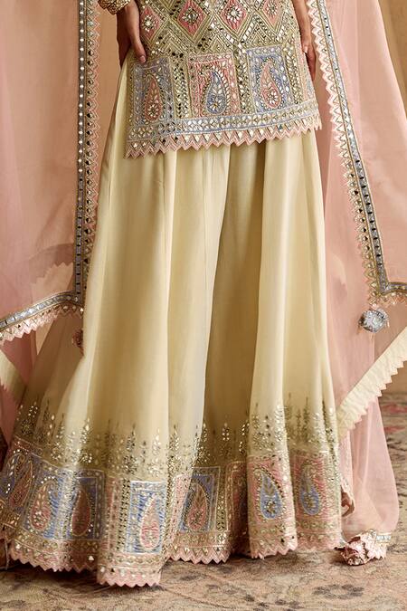 Shop_SUHINO_Ivory Tissue, Organza Patchwork, Mirrors, Zari Square Patch Kurta Sharara Set _Online_at_Aza_Fashions