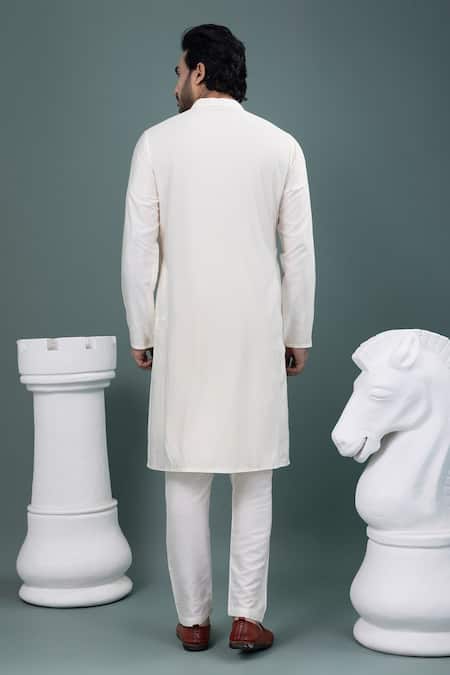 Priyanka Haralalka Pleated Yoke Kurta & Pyjama Set 