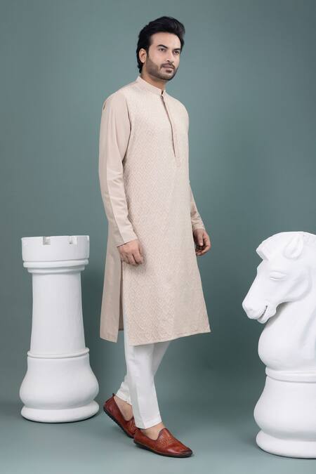 Priyanka Haralalka_Beige Cotton Applique, Embroidery Geometrical Kurta And Pyjama Set _Online_at_Aza_Fashions