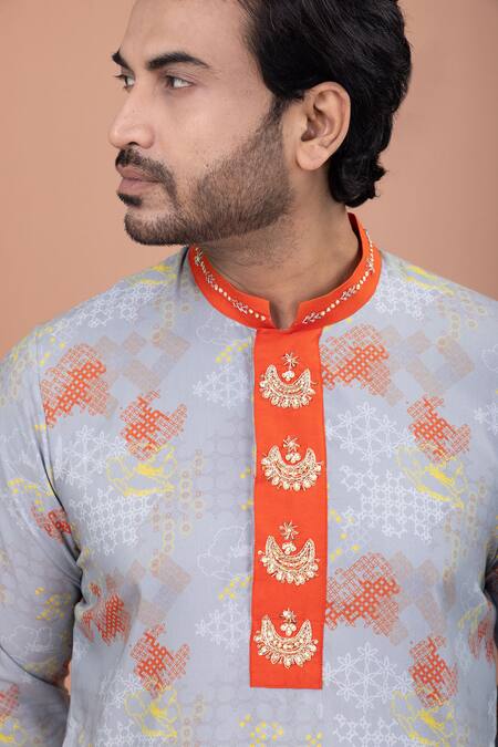 Buy_Priyanka Haralalka_Gray Cotton Embroidery Geometrical Print Kurta And Pyjama Set 