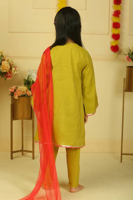 Pankhuri By Priyanka Leaf Embroidered Kurta Tulip Pant Set 