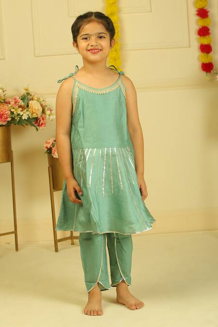 Pankhuri By Priyanka Green Chanderi Lace, Tassels Gota Work Kurta And Tulip Pant Set at Aza Fashions Pankhuri By Priyanka_Green Chanderi Lace, Tassels Gota Work Kurta And Tulip Pant Set _at_Aza_Fashions