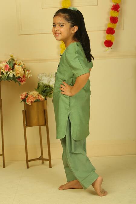 Buy_Pankhuri By Priyanka_Green Chanderi Lace, Bows Work Placket Kurta And Salwar Set _Online_at_Aza_Fashions