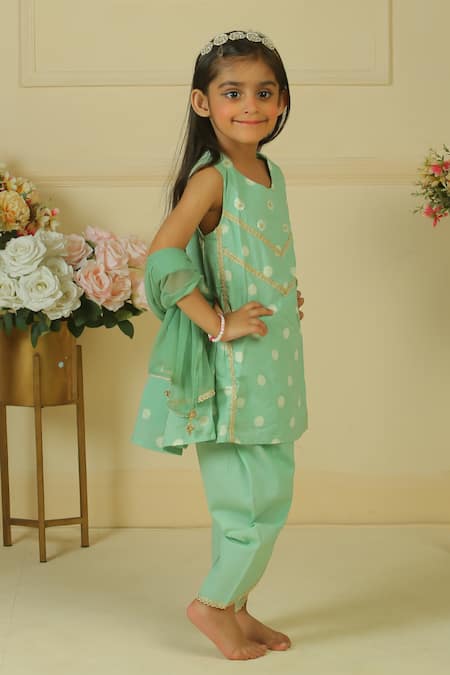Buy_Pankhuri By Priyanka_Green Lace Gathered Peplum Kurta Tulip Pant Set _Online_at_Aza_Fashions