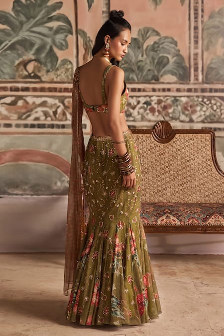 Show Shaa Floral Print & Embellished Pre-Draped Saree Set