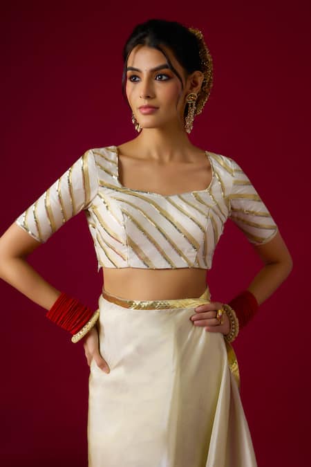 RAYASHA KHAN_Off White Silk, Tissue, Satin Zari, Zahara Banarasi Stripe Saree With Blouse _Online_at_Aza_Fashions