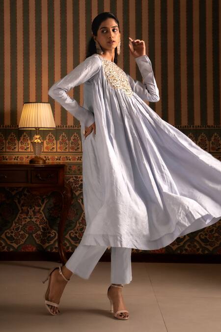 Aavya_Sky Blue Silk, Shantoon, Organza Embroidery, Zari Floral Anarkali Pant Set _Online_at_Aza_Fashions