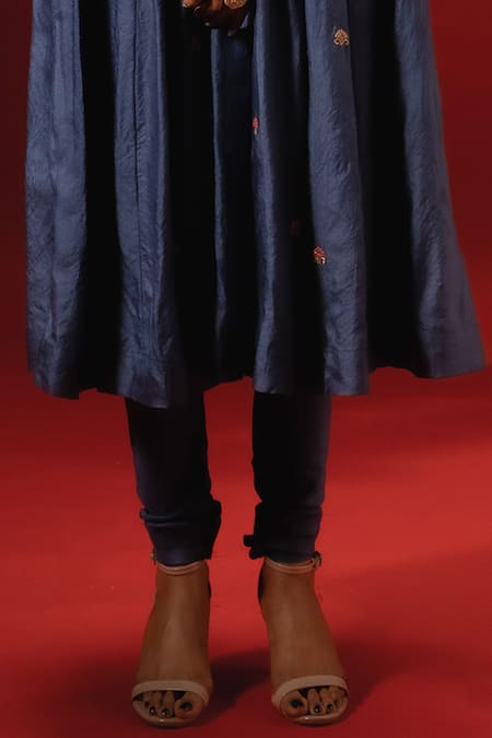 Buy_Aavya_Blue Silk, Shantoon, Organza Embroidery, Metallic Thread V-neck Anarkali Set _Online_at_Aza_Fashions