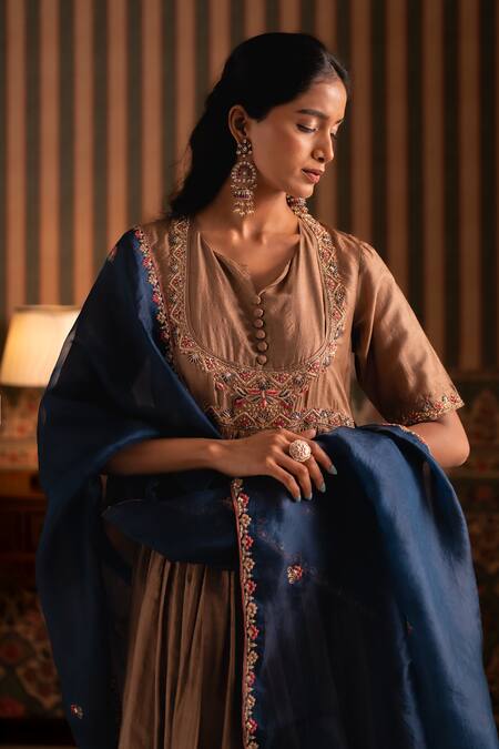 Aavya_Brown Silk, Shantoon, Organza Embroidery, Sequins V-neck Anarkali Sharara Set _at_Aza_Fashions