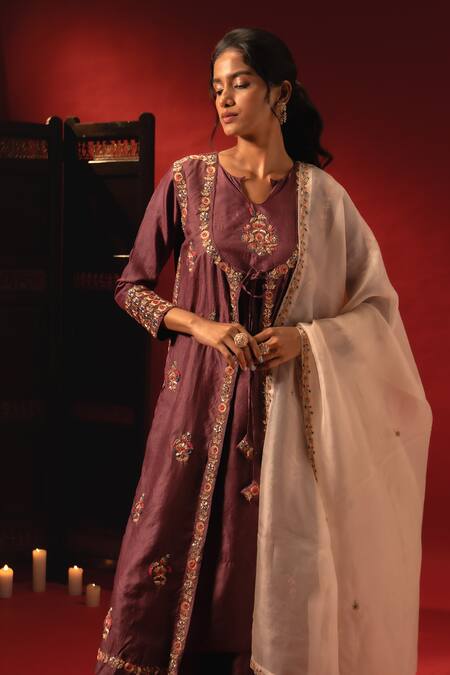 Buy_Aavya_Wine Silk, Organza Embroidery, Metallic Thread V-neck Kurta Palazzo Set 