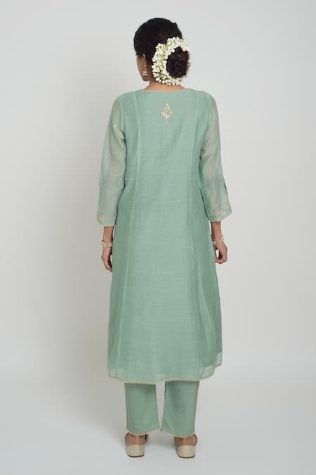 Sinjhar Embroidered Chanderi Kurta Pant Dupatta Set 