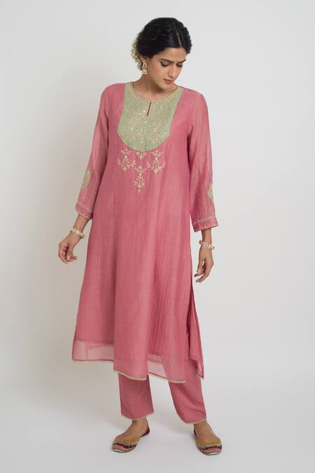 Buy_Sinjhar_Pink Chanderi, Silk Organza Embroidery, Zari Round Kurta, Pant And Dupatta Set _Online_at_Aza_Fashions