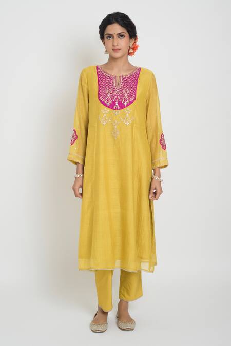 Shop_Sinjhar_Yellow Chanderi, Silk Organza Embroidery, Metallic Kurta, Pant And Dupatta Set _Online_at_Aza_Fashions
