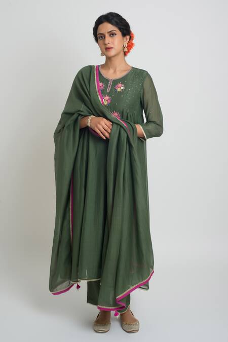 Shop_Sinjhar_Green Chanderi Embroidery, Sequins, Piping Round Neck Kurta, Pant And Dupatta Set _Online_at_Aza_Fashions