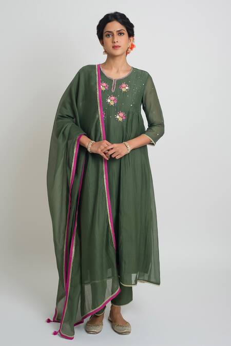 Sinjhar_Green Chanderi Embroidery, Sequins, Piping Round Neck Kurta, Pant And Dupatta Set _at_Aza_Fashions