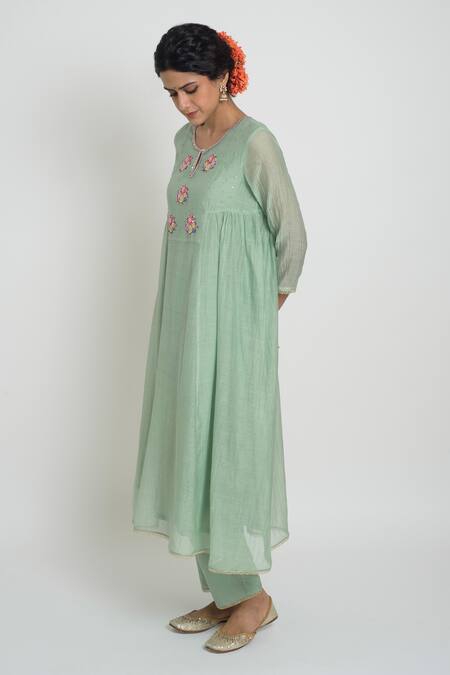 Sinjhar_Green Chanderi, Cotton, Silk Embroidery, Piping Kurta, Pant And Dupatta Set _Online_at_Aza_Fashions