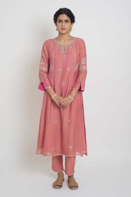 Sinjhar_Pink Chanderi, Cotton, Silk, Kota Doria Embroidery, Kurta, Pant And Dupatta Set _at_Aza_Fashions