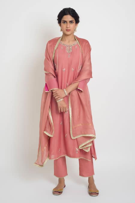 Sinjhar Embroidered Chanderi Kurta, Pant & Dupatta Set 