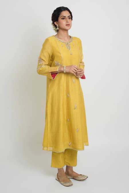 Sinjhar_Yellow Chanderi, Cotton, Silk Embroidery, Sequins, Kurta, Pant And Dupatta Set _at_Aza_Fashions