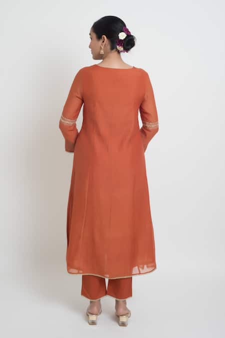 Sinjhar Embroidered Chanderi Kurta, Pant & Dupatta Set 