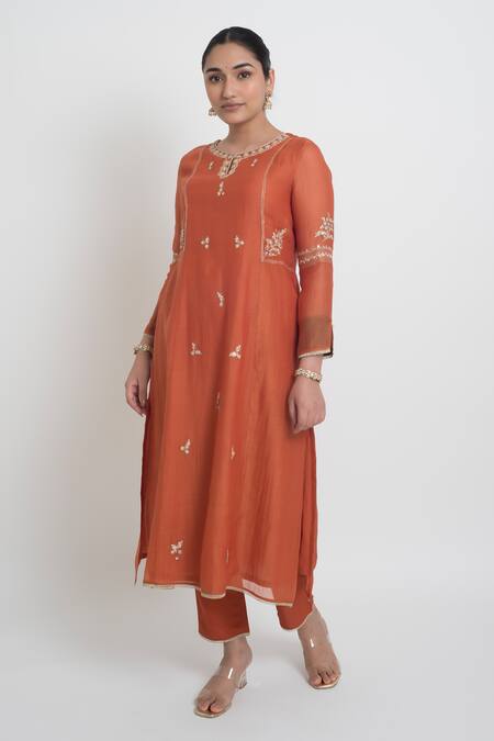 Shop_Sinjhar_Rust Chanderi Embroidery, Zari Round Neck, Split Kurta, Pant And Dupatta Set _Online_at_Aza_Fashions