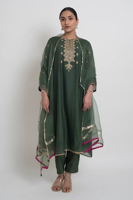 Sinjhar Embroidered Chanderi Kurta, Pant & Dupatta Set 