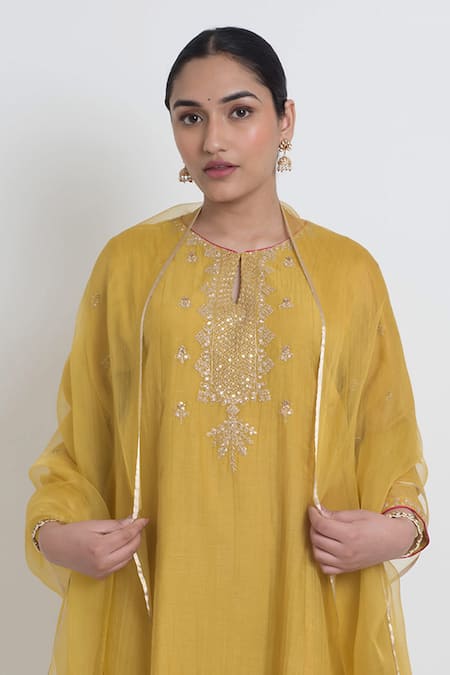 Sinjhar_Yellow Chanderi, Silk Organza Sequins, Embroidery, Kurta, Pant And Dupatta Set _at_Aza_Fashions