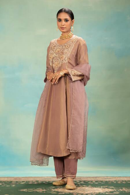 Swati Wadhwani Couture Rose Gold Chanderi, Organza Embroidery, Zari Round Tissue Dabka And Kurta Set Online at Aza Fashions Swati Wadhwani Couture_Rose Gold Chanderi, Organza Embroidery, Zari Round Tissue Dabka And Kurta Set _Online_at_Aza_Fashions