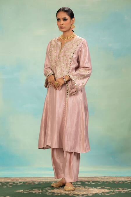 Buy_Swati Wadhwani Couture_Pink Tissue Embroidery, Mirrors Split V-neck Dabka And Zari Choga Salwar Set 