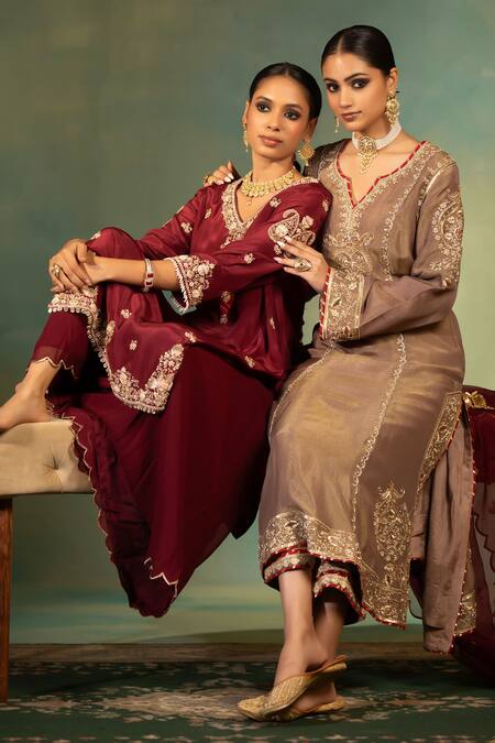 Buy_Swati Wadhwani Couture_Wine Crepe, Organza Embroidery, Pearls V-neck Thread And Kurta Sharara Set 