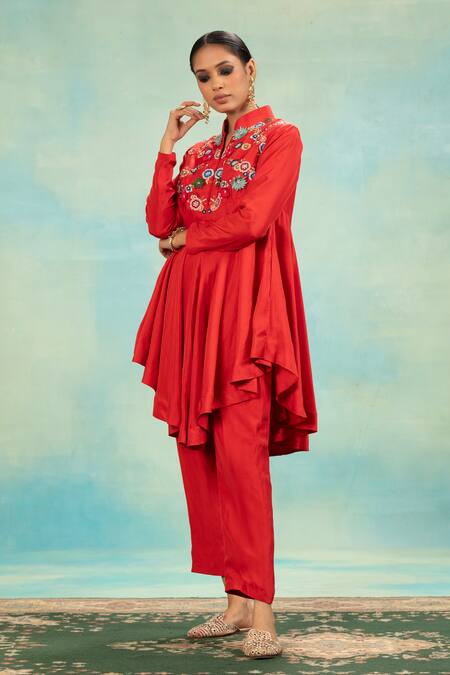 Shop_Swati Wadhwani Couture_Red Silk, Crepe Embroidery Mandarin Collar, Split V-neck Peplum Kurta And Pant Set _Online_at_Aza_Fashions