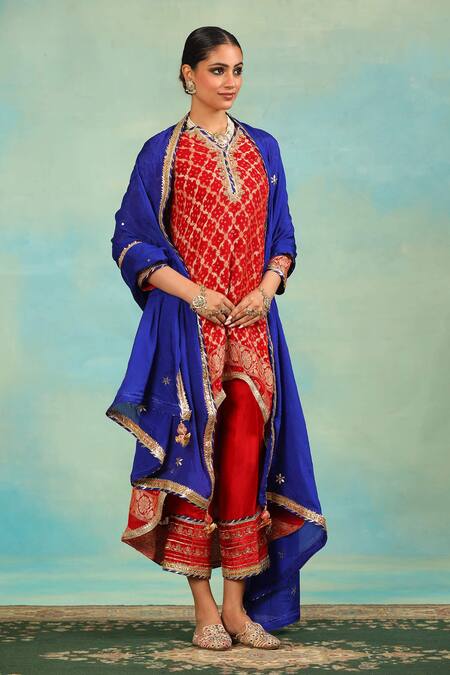 Buy_Swati Wadhwani Couture_Red Brocade Sequins, Embroidery Mandarin Collar, High-low Kurta Set With Dupatta _Online_at_Aza_Fashions